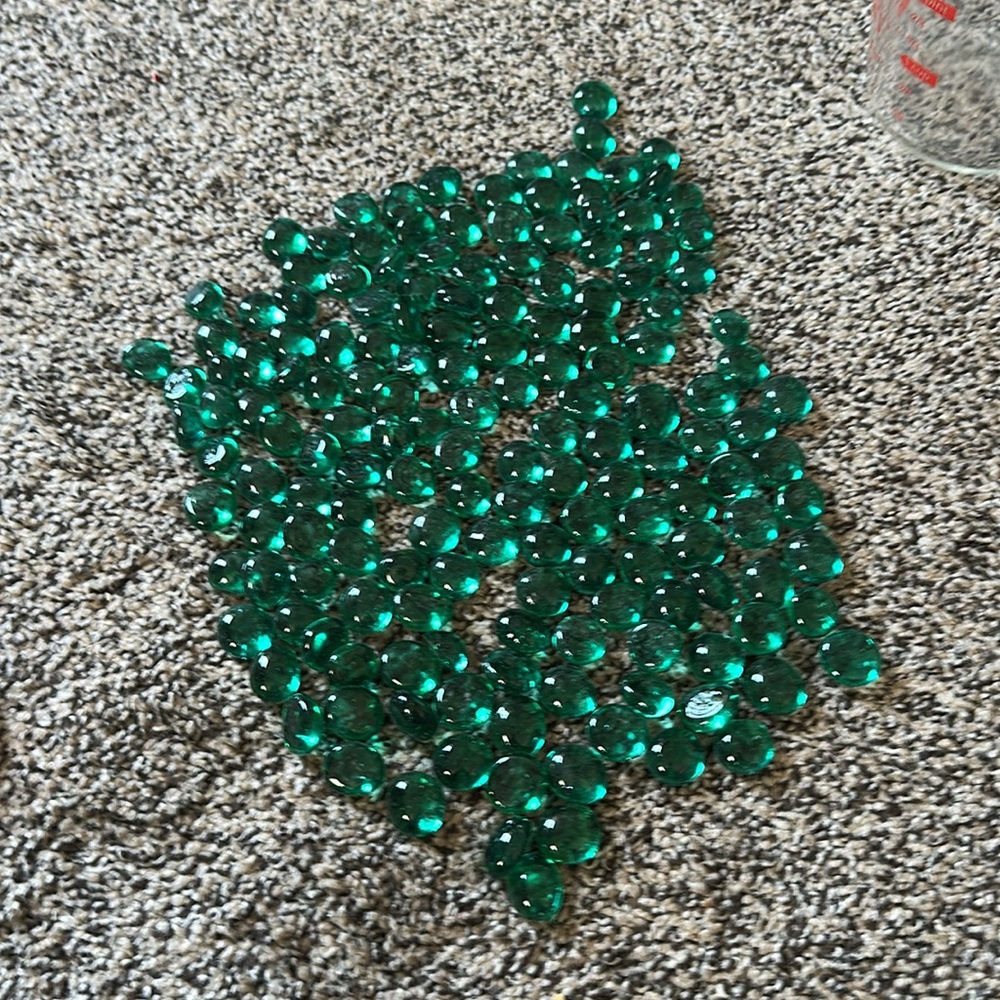 Emerald Round Glass  Marbles for Vase Filler.